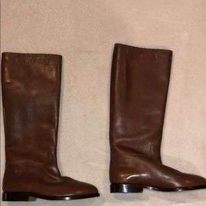 Tall brown boot